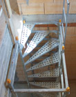 Montierte Bautreppe im Rohbau